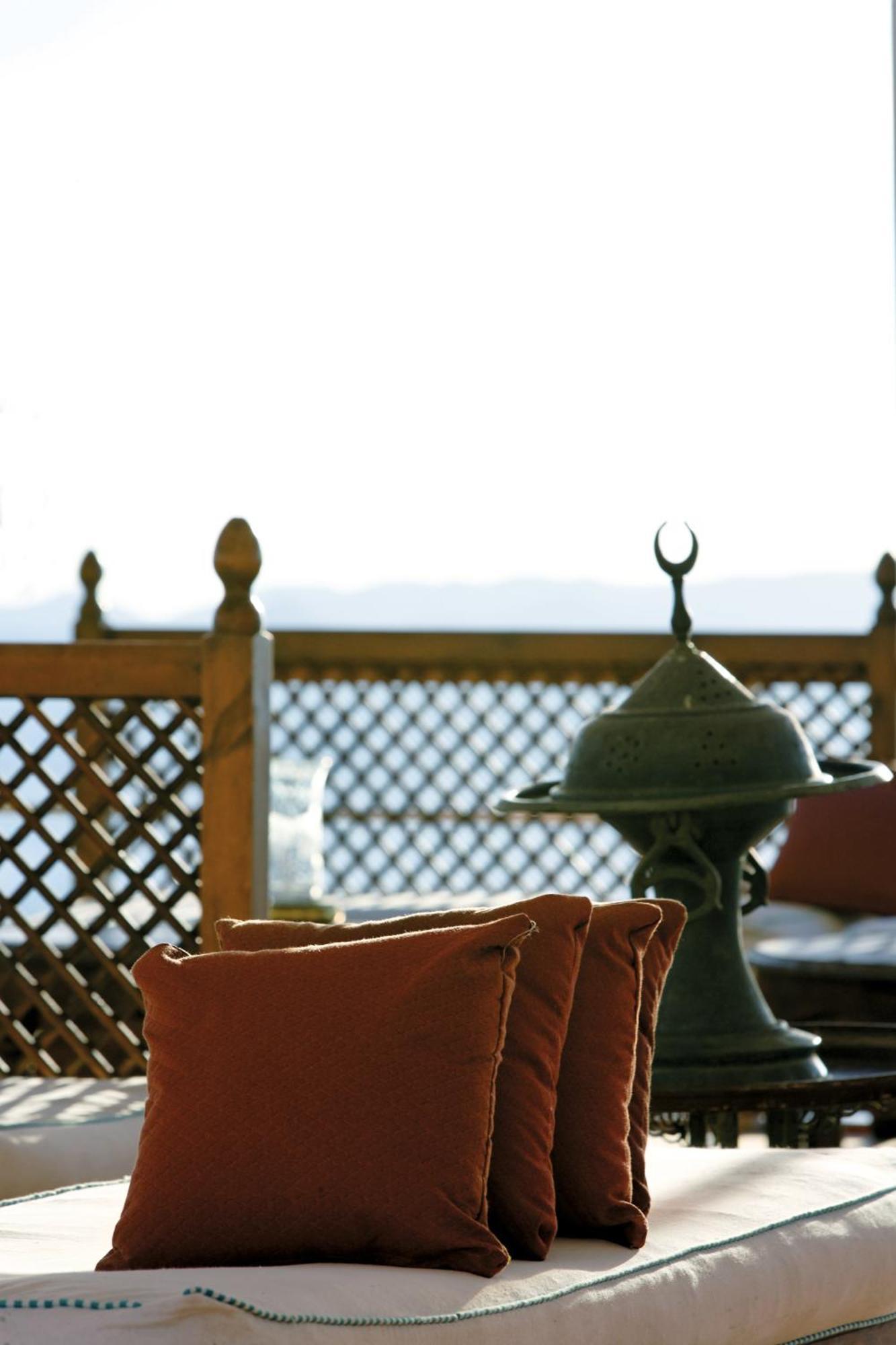 Moevenpick Prince Abbas Lake Nasser Cruise, Every Monday Four Nights From Aswan, Every Friday Three Nights From Abu-Simbel - Including Excursions And Sightseeing 외부 사진